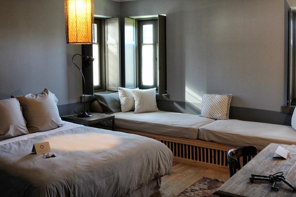 "Apeiros Chora" Hotel, Zagori Kato Pedina Bilik gambar
